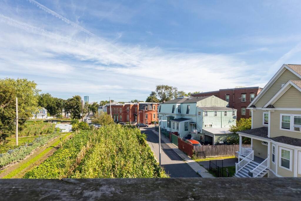 New! Boston Condo Near Mbta, 3Mi To Fenway ! Luaran gambar